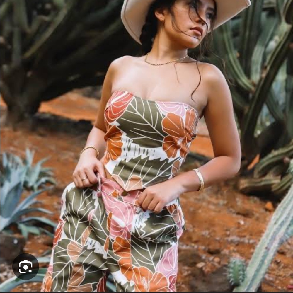 Lexbreezy RARE LIMITED EDITION corset top Island Vintage Tropical NWT